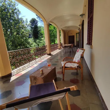 Casa فندق مبيت وإفطار Valduggia