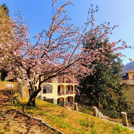 Casa Bed & Breakfast 4*